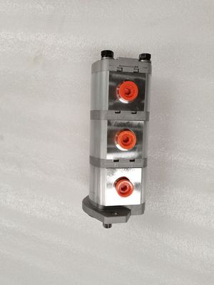 6669649 Bomba de engrenagem hidráulica de alta qualidade Garantia de um anoBomba tripla usada em equipamentos de construção para Komatsu Kawasaki