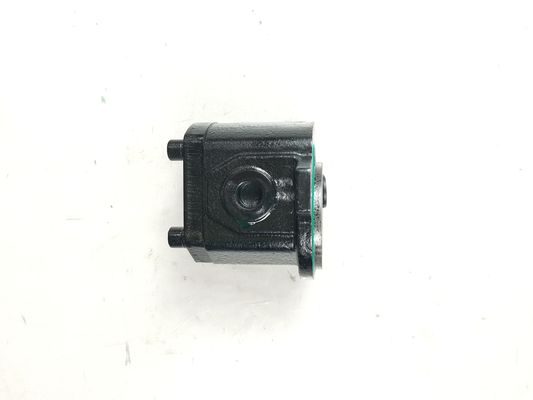 Bomba de engrenagem hidráulica AP2D21-XR ((CAT 303 205-2439) Usada em caminhão de descarga Bulldozer Bomba taxa de fluxo Max 1060lpm 11KW Bomba de óleo preto