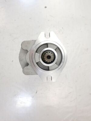 6BG1 ((128E7-10201) Bomba de engrenagem hidráulica Dispositivo de direção e potência de alta qualidade Peças de reposição hidráulicas utilizadas em máquinas Komatsu