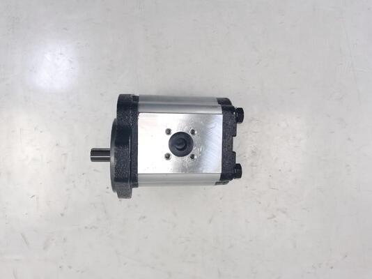 Bomba de engrenagem hidráulica 9T-L ((0510 726 025) Dispositivo de direção e potência de alta qualidade Peças sobressalentes hidráulicas utilizadas em máquinas Komatsu