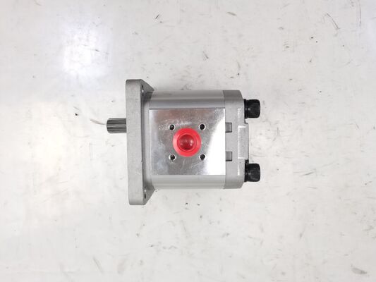 Bomba de engrenagem hidráulica de alta qualidade 16.3-C4-15T-L-36.5 Bomba Materiais de liga de ferro e alumínio Gama para máquinas de construção Fábrica de suprimentos Peças sobressalentes hidráulicas