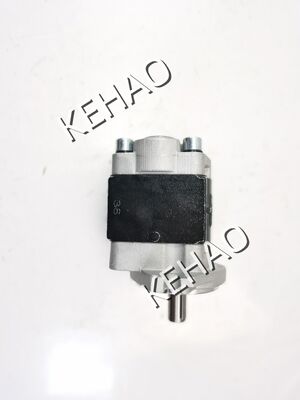Kawasaki Hydraulic Gear Pump CBF-E36H Flat Key Ferro e materiais de liga de alumínio bomba de transferência de óleo para máquinas pesadas OEM suportado