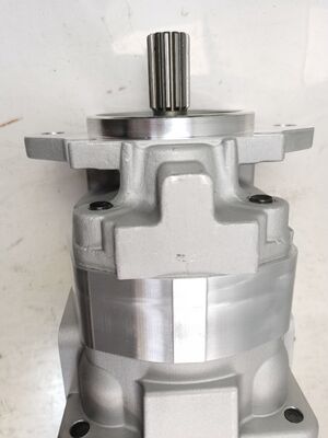 Bomba de Engrenagens Komatsu 4 estágios Bomba Hidráulica SAR3-71+32+32+20 Materiais de ferro fundido e liga de alumínio Bomba de Alta Pressão Peças Hidráulicas para Carregadeiras Um ano de garantia