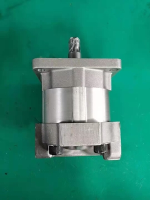 705-22-28310 a bomba de engrenagem de KOMATSU transporta o peso de HD465 HD605: 4,592 quilogramas